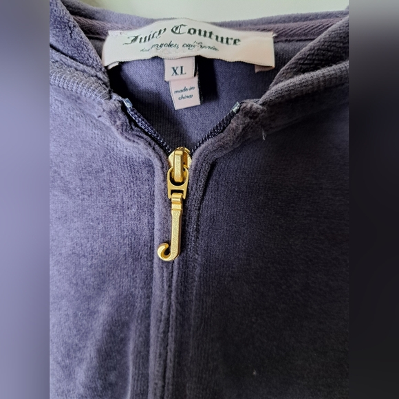 Juicy Couture Full Zip Hooded Sweatshirt Velour Purple Women's Size XL - Picture 13 of 13
